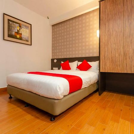 Oyo 1164 Hotel 906 Kota Laksamana Malacca Esterno foto