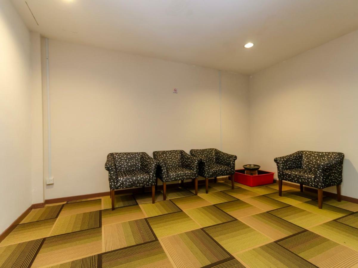 Oyo 1164 Hotel 906 Kota Laksamana Malacca Esterno foto