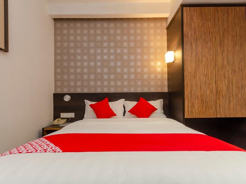 Oyo 1164 Hotel 906 Kota Laksamana Malacca Esterno foto